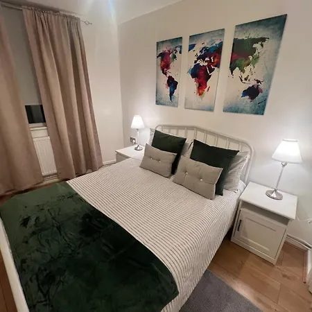 Great Apartment In Camberwell